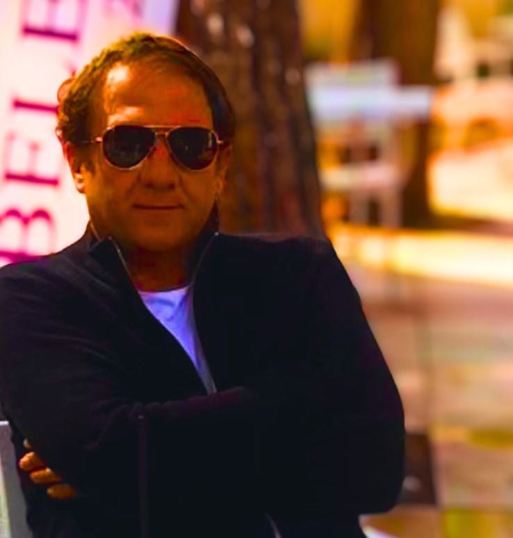 Hayat Kısa Değil, Sen Onu Boşa Harcıyorsun